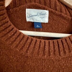 Women's Crew Neck Pullover Sweater - Universal Thread™